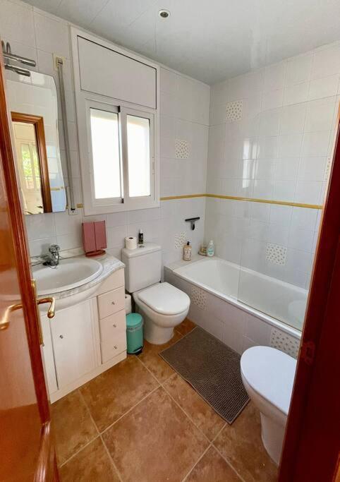 Tu Pequeno Paraiso Villa Calafell Buitenkant foto