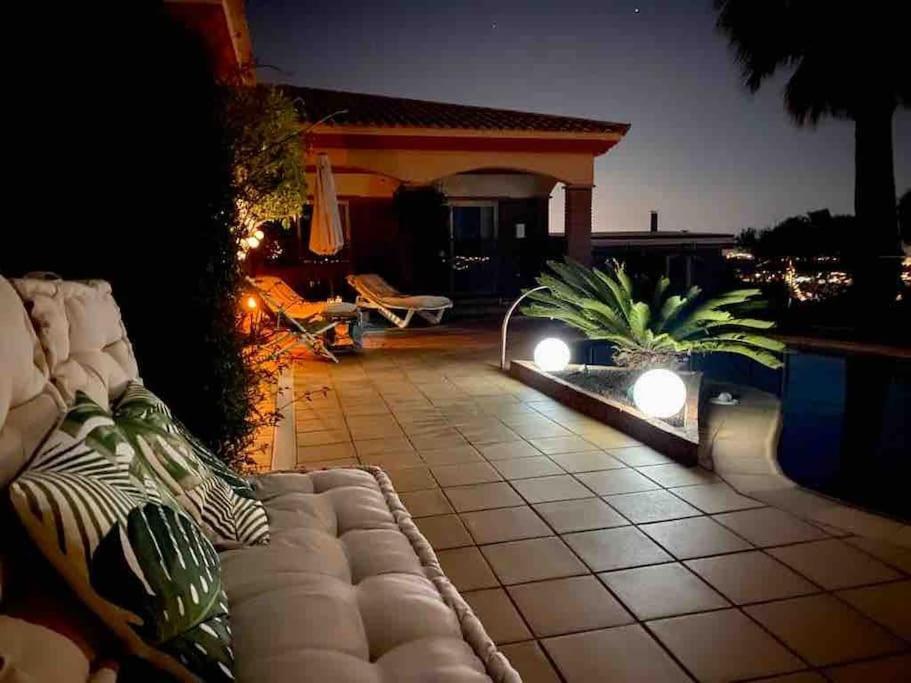 Tu Pequeno Paraiso Villa Calafell Buitenkant foto
